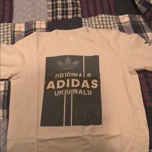 Adidas T-shirt